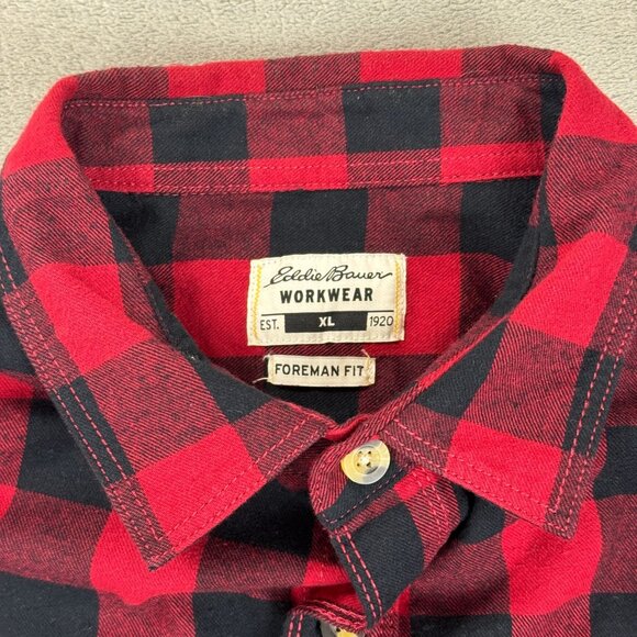 Eddie Bauer Workwear Foreman Fit Mens Checkered Flannel Button Up Shirt Red/Blk - Picture 4 of 9